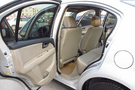 长安铃木二手天语SX4 1.6运动型 合肥军祥二手车经纪公司的购车选择