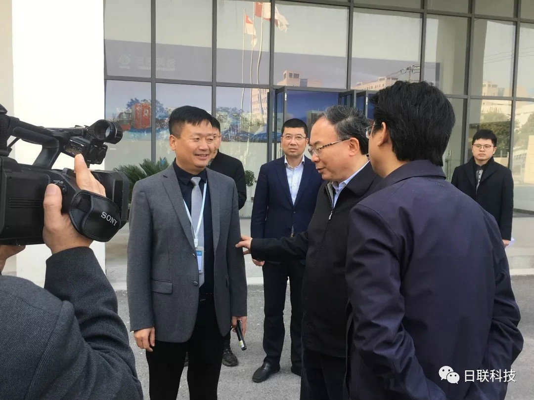 无锡市委书记李小敏赴今年会科技无锡总部参观调研